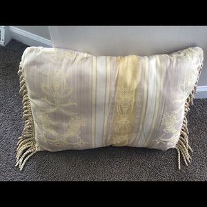 Print fringe accent pillow